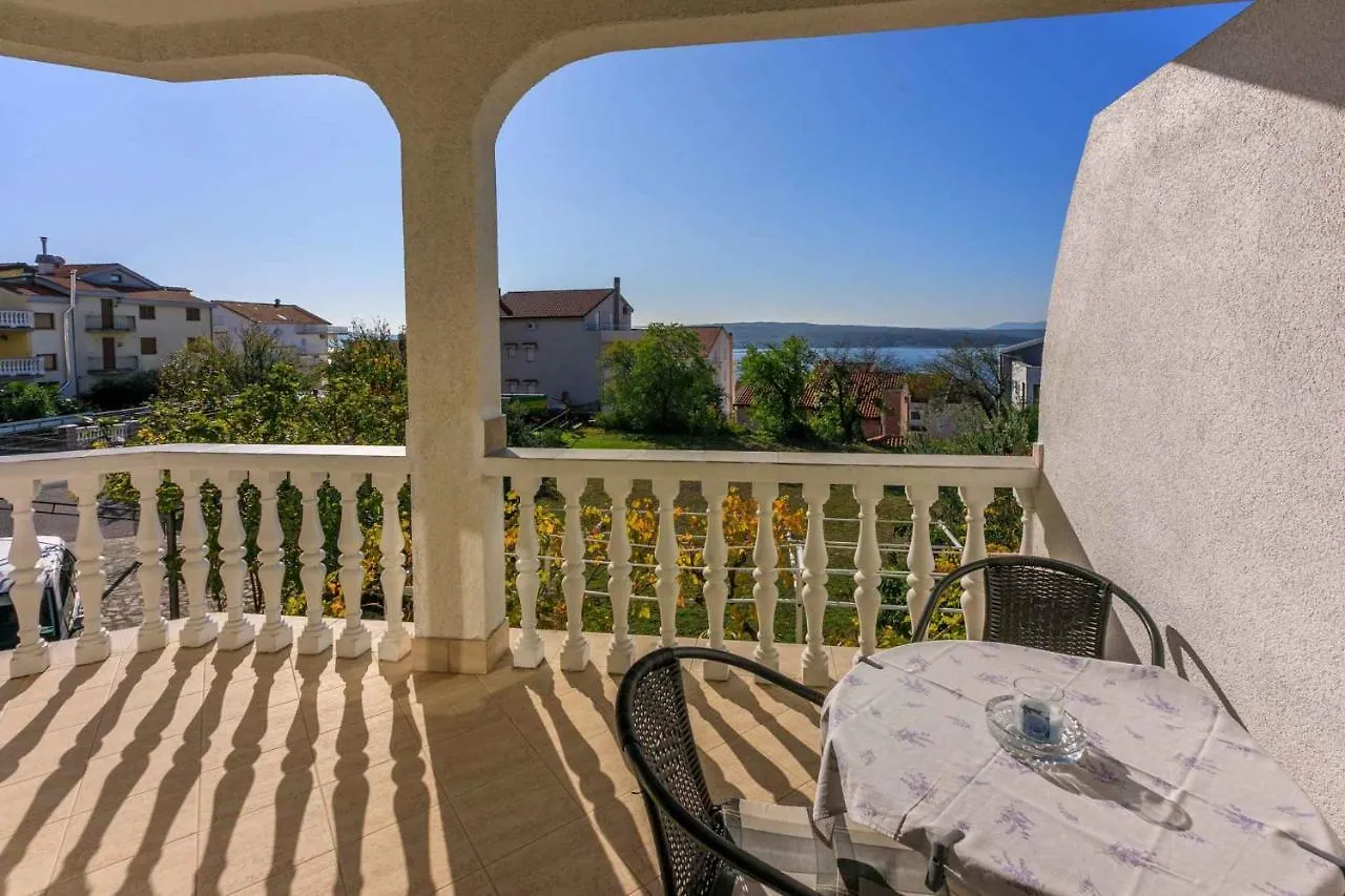 Apartments In Crikvenica 5165