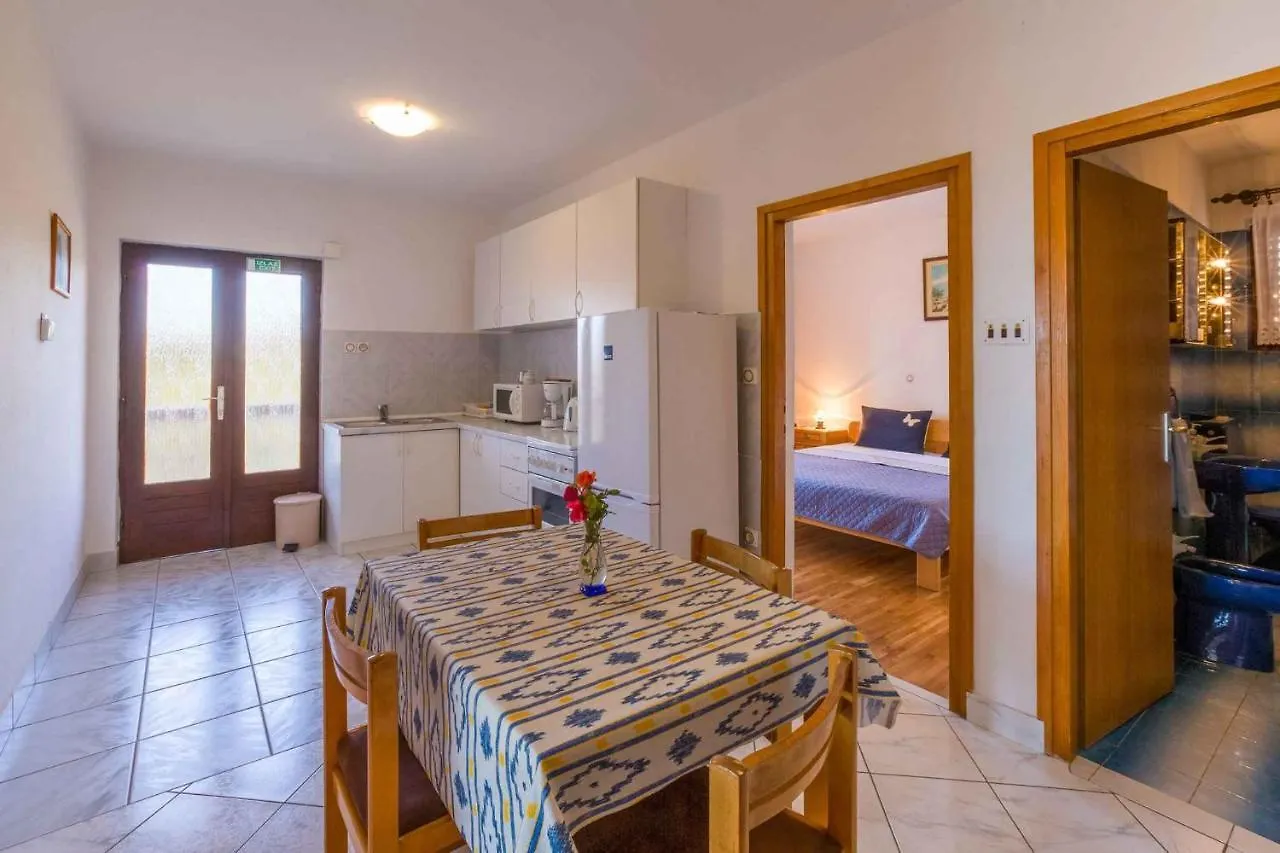 Apartments In Crikvenica 5165