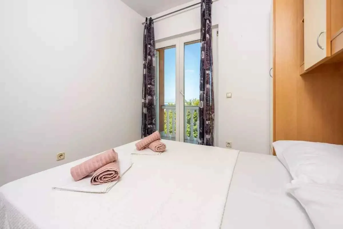 Apartments In Crikvenica 5165