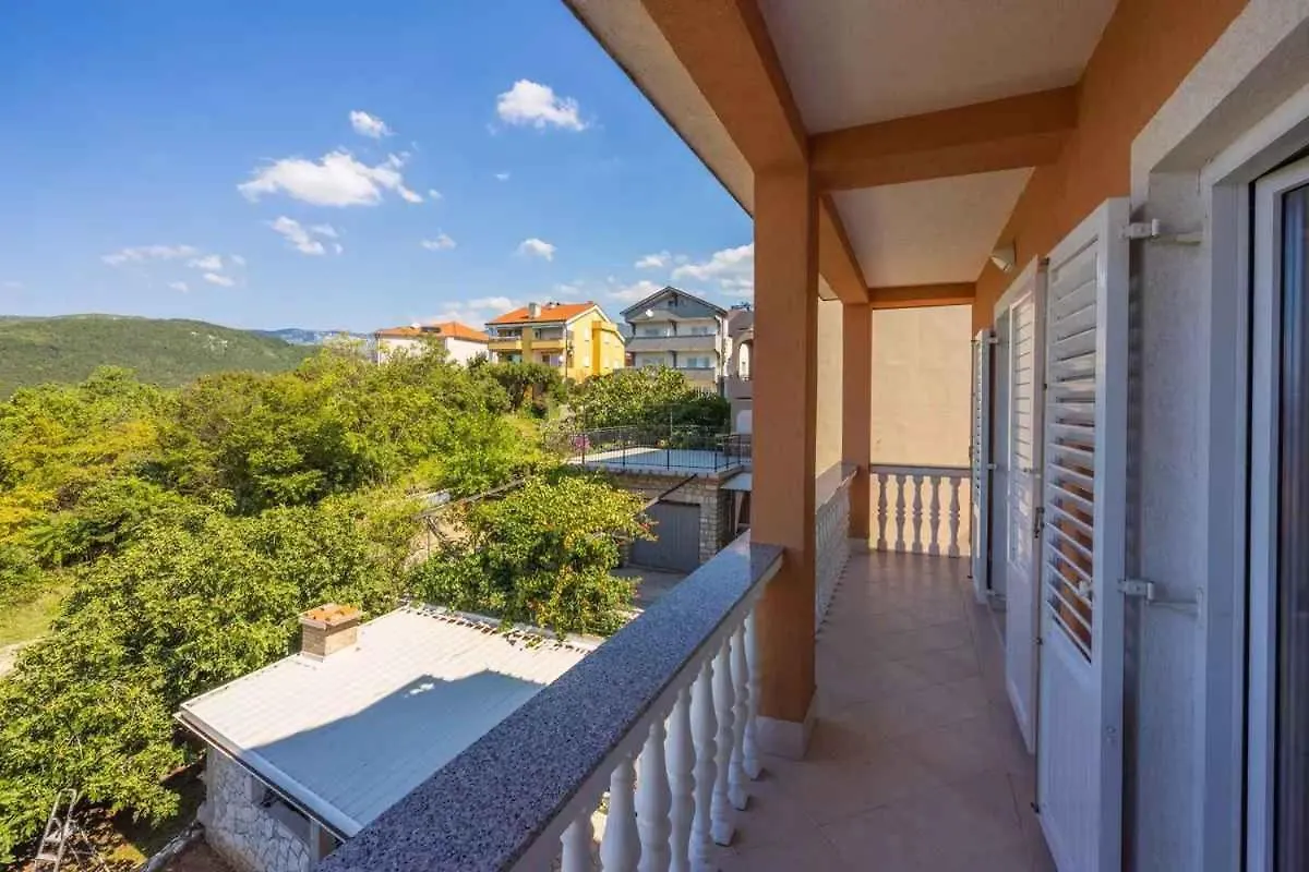 Apartments In Crikvenica 5165