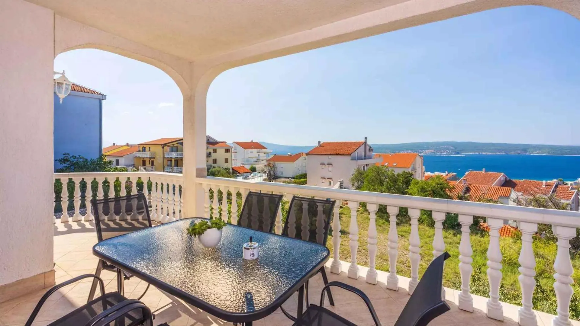 Apartments In Crikvenica 5165