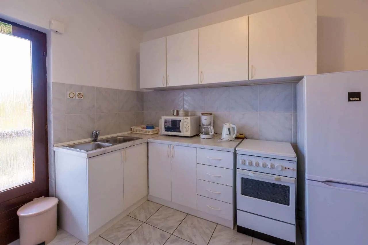 Apartments In Crikvenica 5165 Croatia